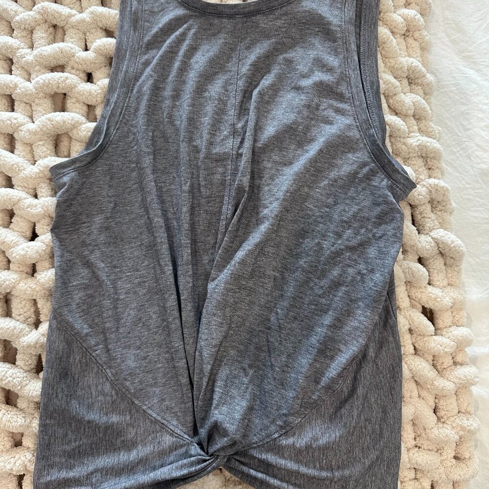 Athleta Twist Crop Top